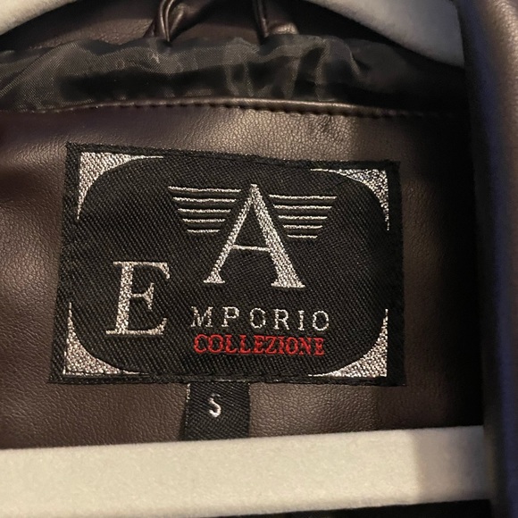 Brown leather jacket - Picture 4 of 5